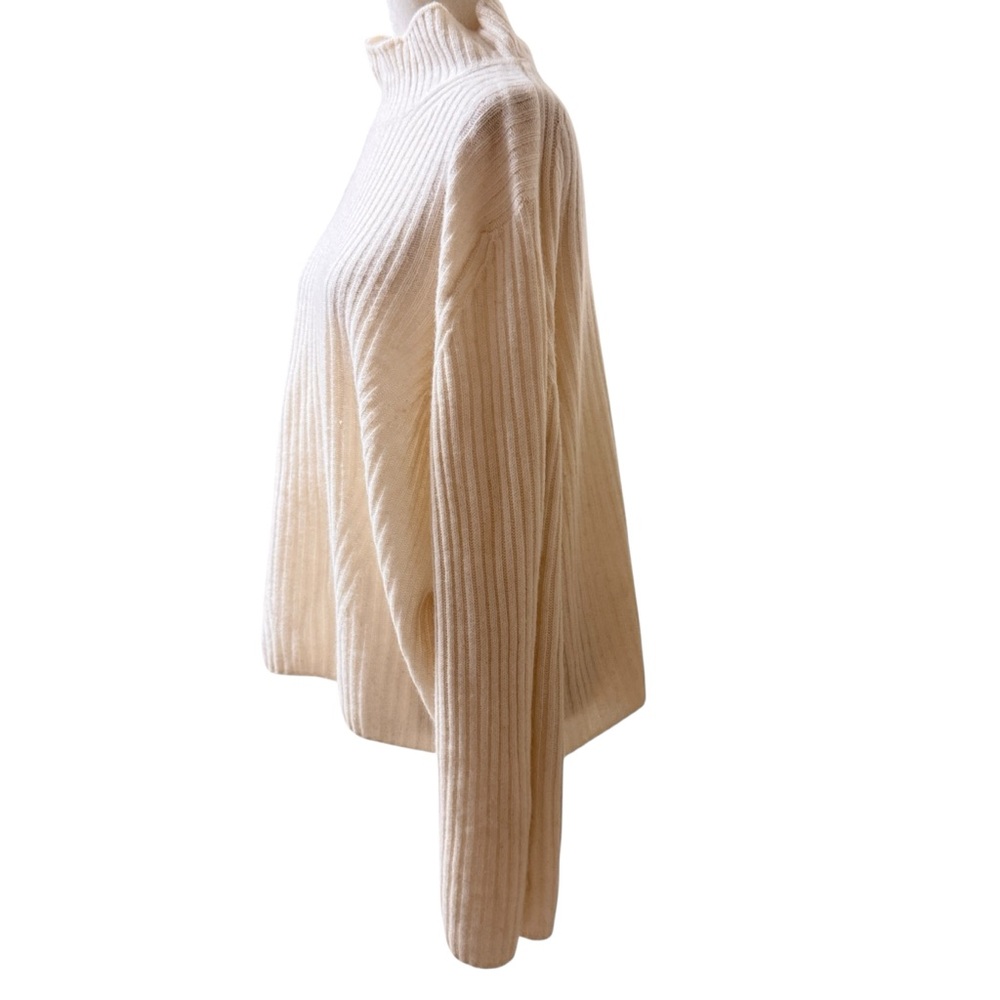 C by Bloomingdales Cashmere mockneck oatmeal flare button sleeves XL sweater - Picture 7 of 13